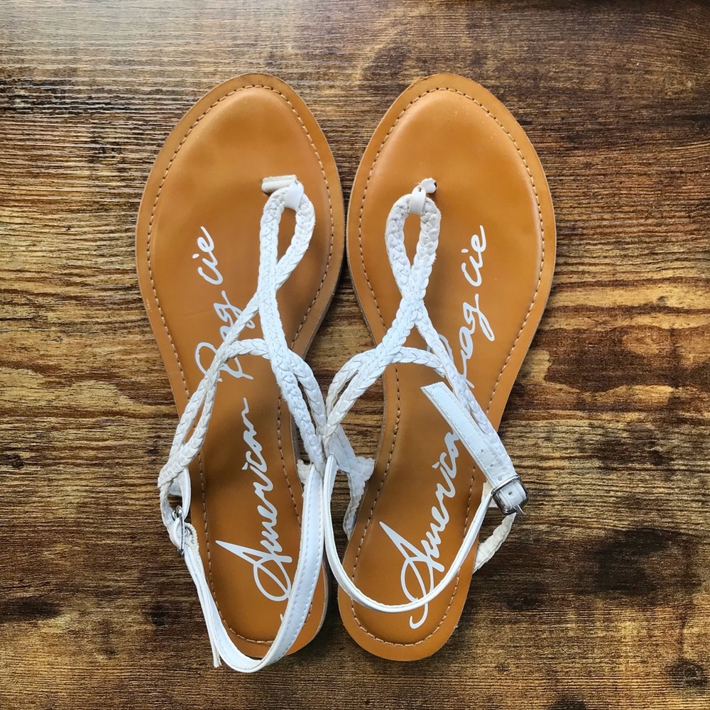 White American Rag sandals size 10M